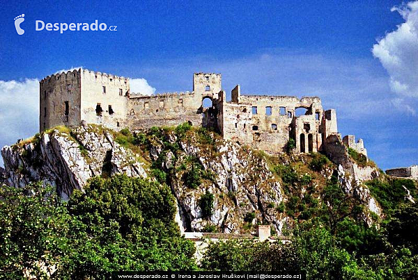 Hrad Beckov (Slovensko)