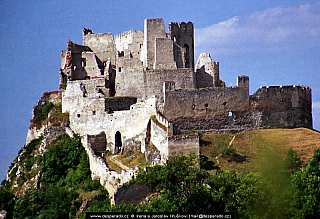 Hrad Beckov (Slovensko)