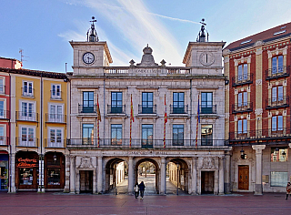 Plaza Mayor v Burgosu (Stará Kastilie - Španělsko)