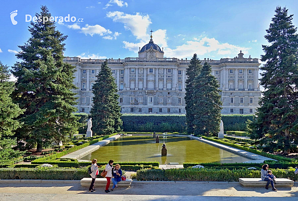 Královský palác v Madridu (Španělsko)