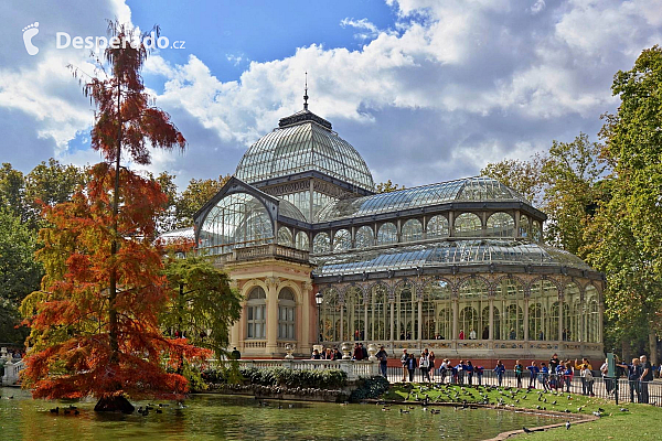 El Retiro Park v Madridu (Španělsko)