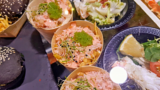 Tržiště Mercado de San Miguel v Madridu (Španělsko)