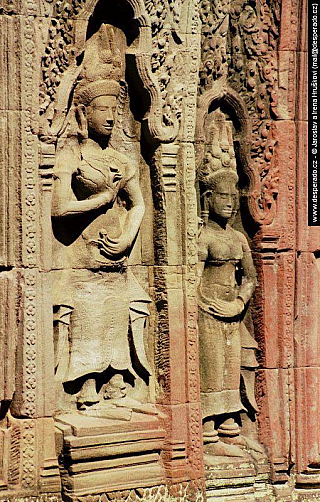 Chrámový komplex Angkor (Kambodža)