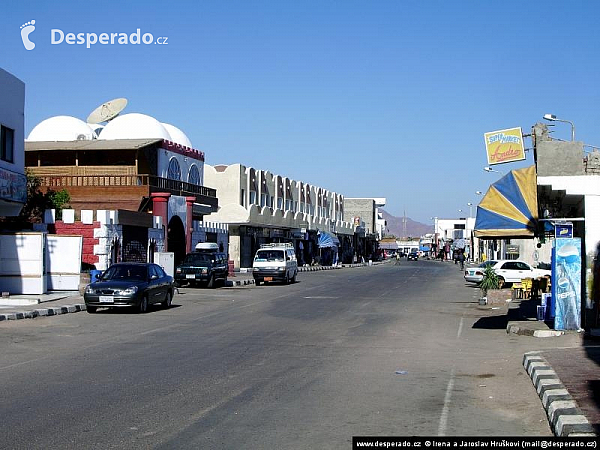 Turistické letovisko Dahab (Egypt)