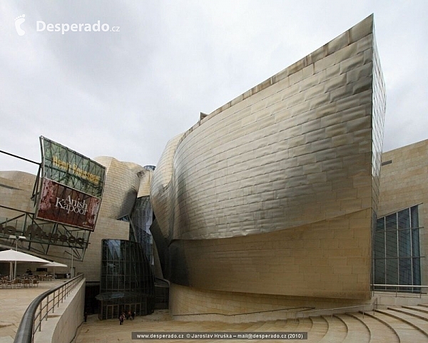 Guggenheimovo muzeum v Bilbao (Španělsko)