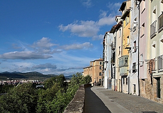 Pamplona stojí na skále z které je krásný rozhled (Navarra - Španělsko)