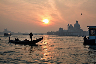 Gondola v Benátkách (Itálie)
