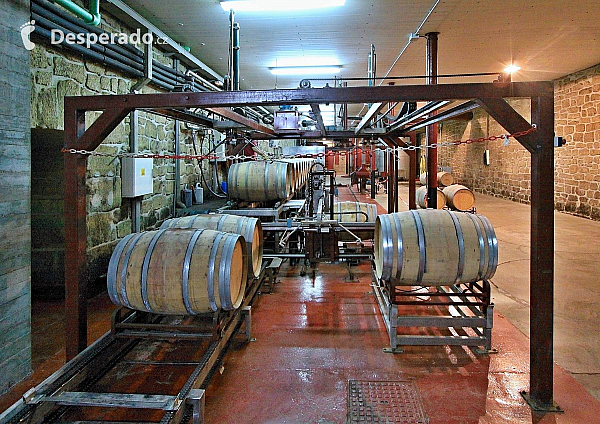 Vinařství Bodegas Bilbaínas v Haro (Španělsko)