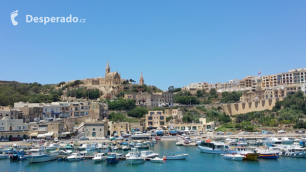 Přístavní městečko Mgarr na ostrově Gozo