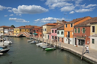 Ostrov Murano v Benátské laguně (Benátky - Itálie)