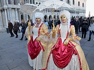 Benátský karneval (Benátky - Itálie)