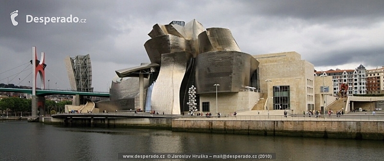 Guggenheimovo muzeum v Bilbao (Španělsko)