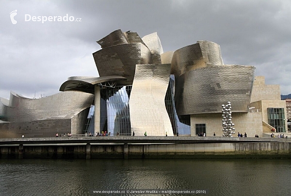 Guggenheimovo muzeum v Bilbao (Španělsko)