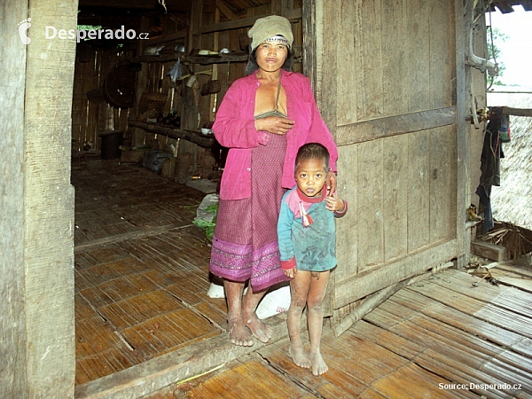 Vesnice kmene Akha (Laos)