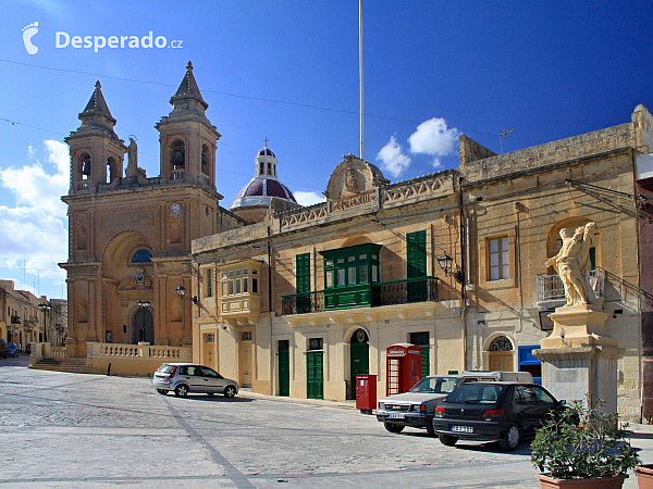 Kostel Marsaxlokk Parish Church v Marsaxlokku (Malta)