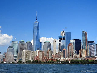 Manhattan v New York City (New York - USA)