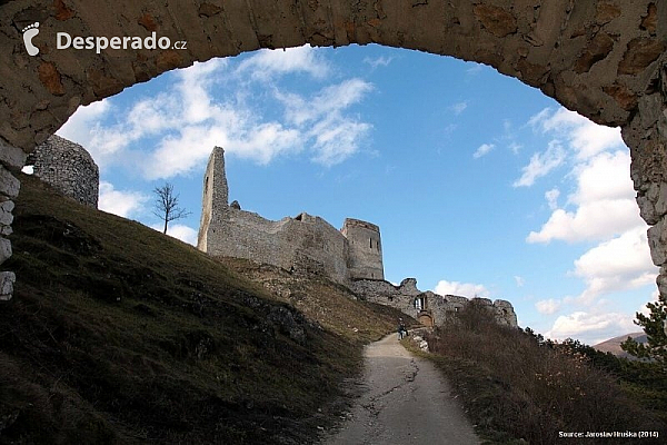 Hrad Čachtice (Slovensko)