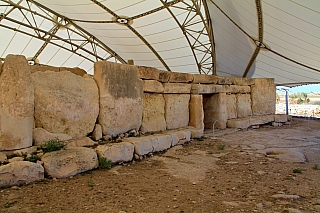 Pravěký chrám Hagar Qim (Malta)
