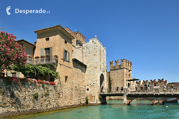 Sirmione na Lago di Garda (Itálie)