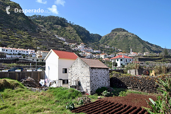 Porto Moniz (ostrov Madeira - Portugalsko)