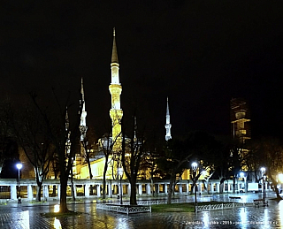 Modrá mešita v Istanbulu (Turecko)