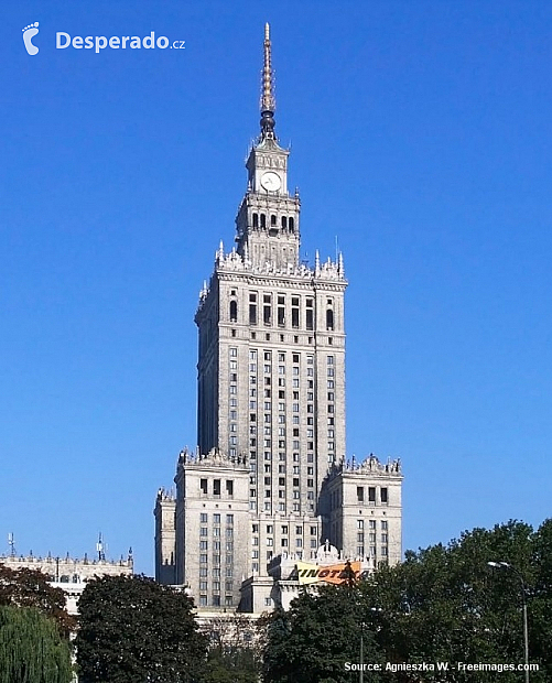 Palác kultury ve Varšavě (Polsko)