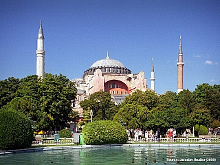 Chrám Hagia Sofia v Istanbulu (Turecko)