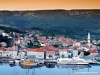 Ostrov Hvar (Chorvatsko)