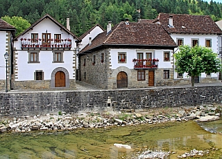 Ochagavía – Otsagabia  (Navarra - Španělsko)