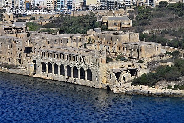 Manoel Island a pevnost Manoel Fort (Malta)