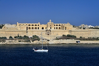 Manoel Island a pevnost Manoel Fort (Malta)