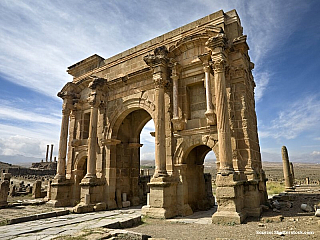 Antický vítězný oblouk (Alžírsko)