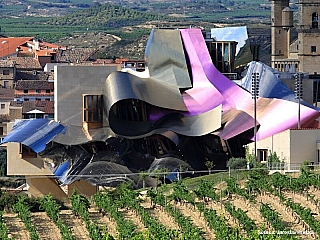 Elciego – vinařství Bodegas Marquéz de Riscal