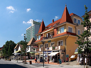 Hévíz - lázeňské město u Balatonu (Maďarsko)