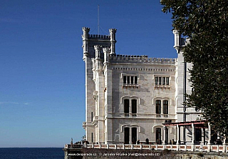 Zámek Il Castello di Miramare v Trieste (Itálie)