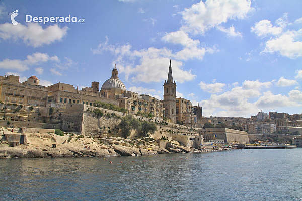 Pohled na Vallettu z lodě (Malta)