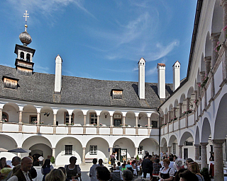 Vodní zámek Ort na břehu Traunsee (Salzkammergut - Rakousko)