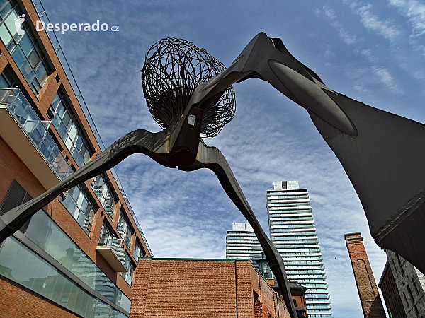 Historická čtvrť The Distillery District v Torontu (Kanada)