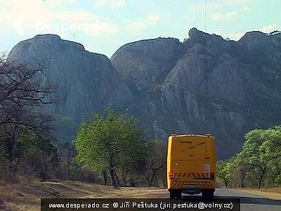 Cestou z Beitbridge do Great Zimbabwe National Monument (Zimbabwe)
