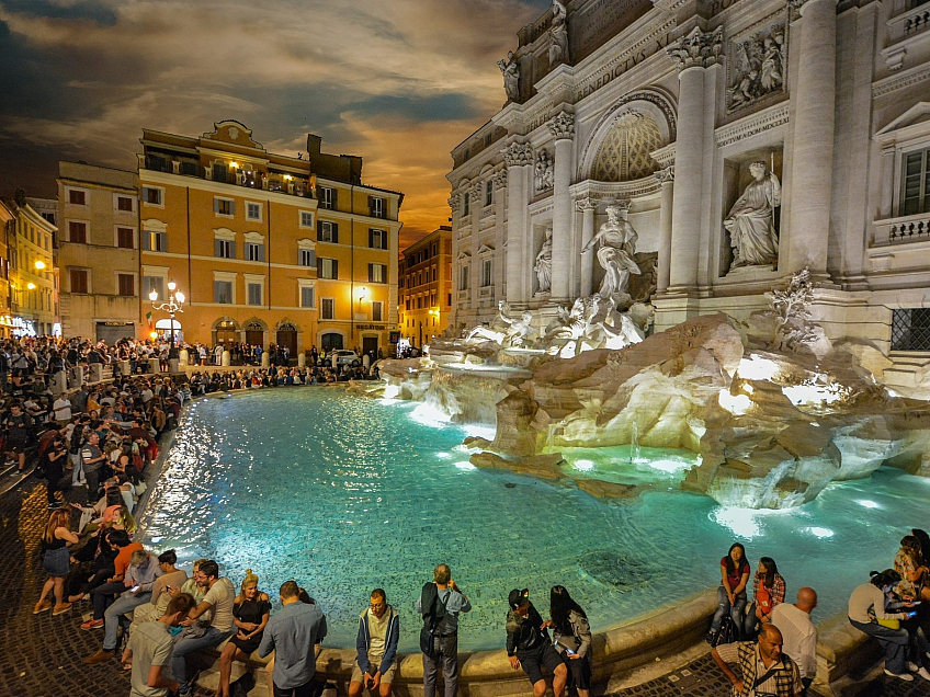 Fontana di Trevi v Římě (Itálie)