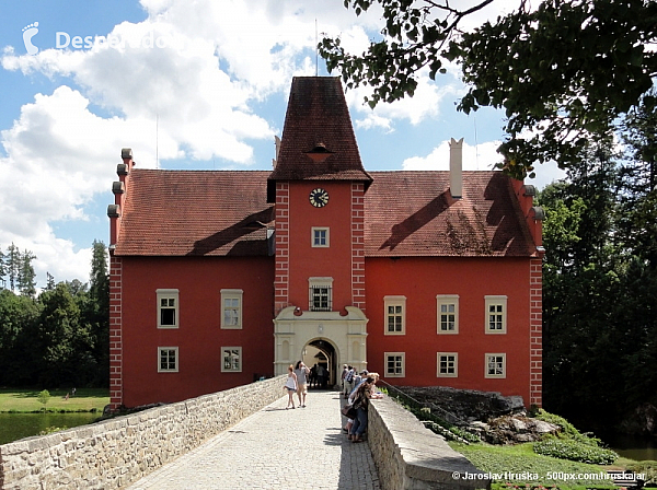 Zámek Červená Lhota (Česká republika)