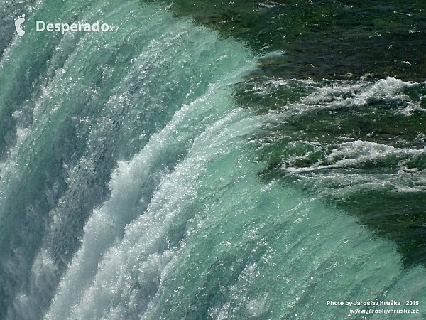 Niagarské vodopády (Kanada)