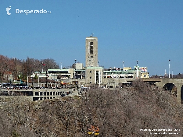 Niagarské vodopády (Kanada)