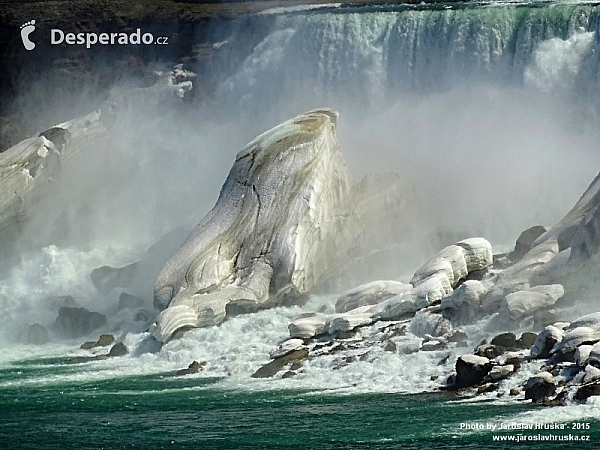 Niagarské vodopády (Kanada)