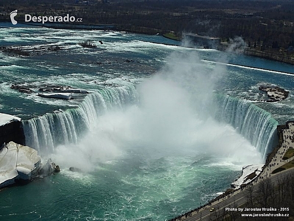 Niagarské vodopády (Kanada)