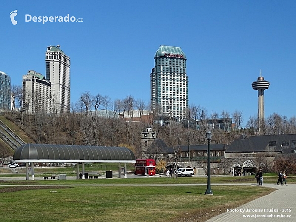 Niagarské vodopády (Kanada)