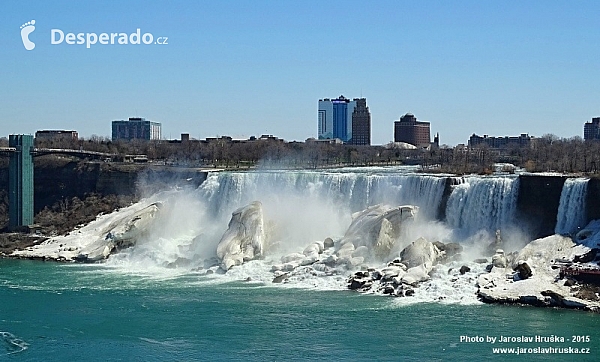 Niagarské vodopády (Kanada)