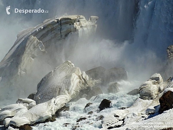 Niagarské vodopády (Kanada)