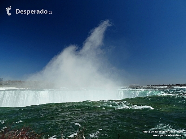 Niagarské vodopády (Kanada)