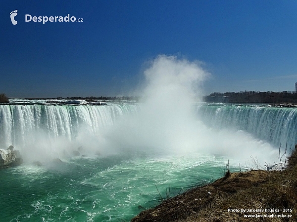 Niagarské vodopády (Kanada)